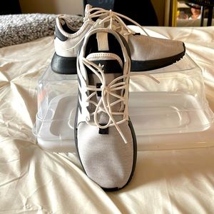 Adidas ortholite US 4.5 white / black